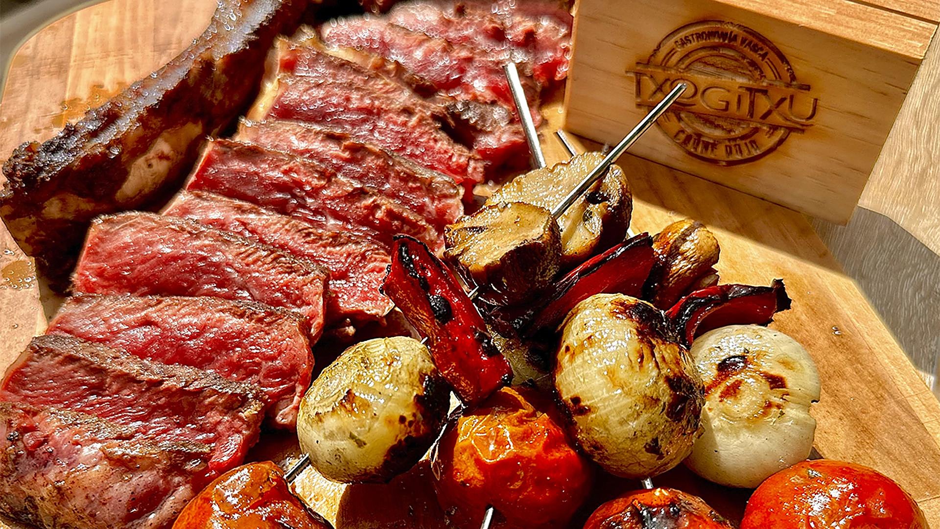 receta-de-txuleta-a-la-brasa-con-brochetas-el-diario-vasco
